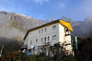 Private Heated Room for Climbing Mount Kinabalu